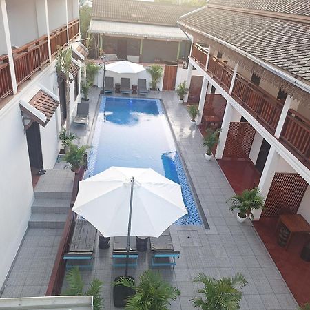 Luang Prabang Pavilion Hotel & Travel Exterior photo