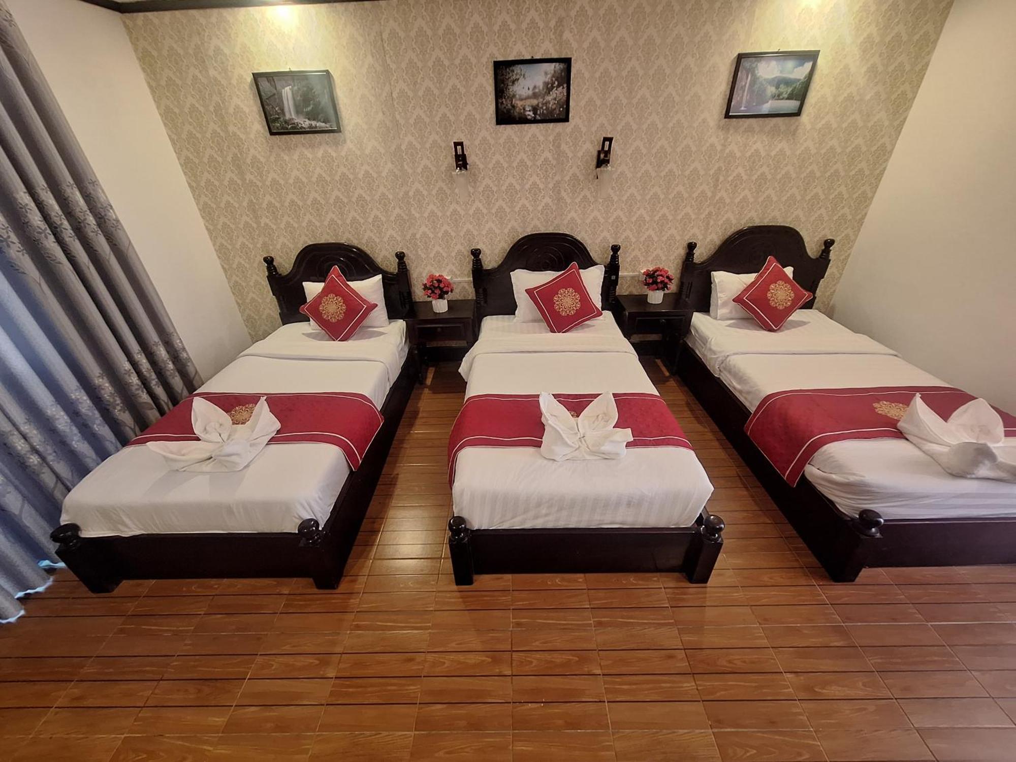Luang Prabang Pavilion Hotel & Travel Exterior photo